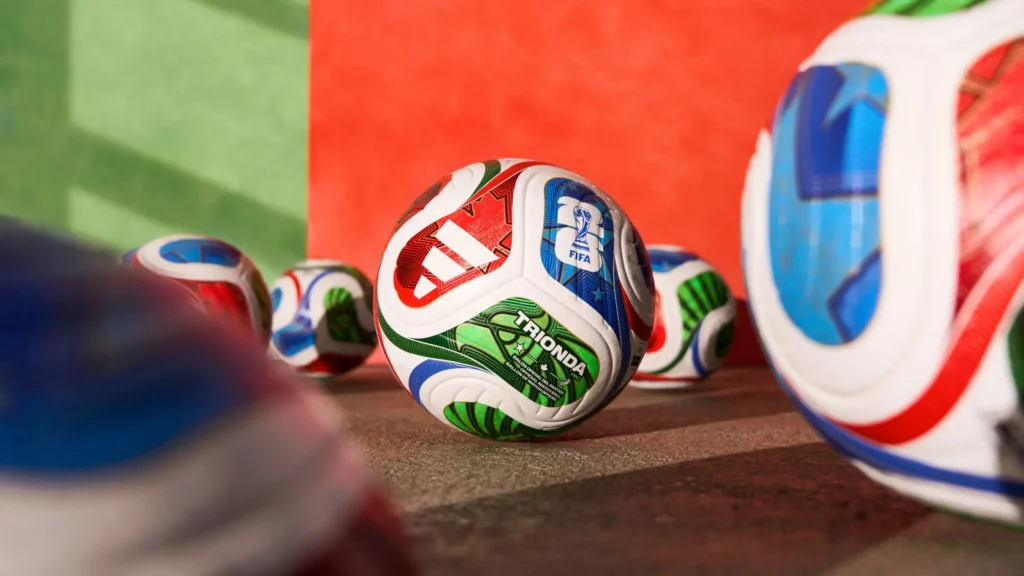 Familia de balones Adidas Trionda del Mundial 2026